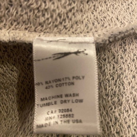 Anthropologie Grey Dolan T-Shirt Raw Edge French Terry Top - Picture 6 of 6